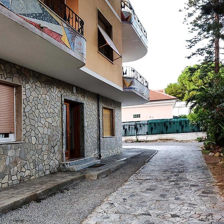 Villa Daniela - Mare e relax Sanremo Esterno foto